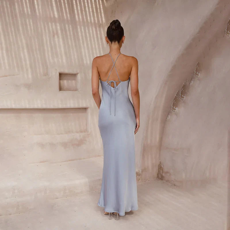 Solid Color Slim Fit Backless Halter Tight Dress